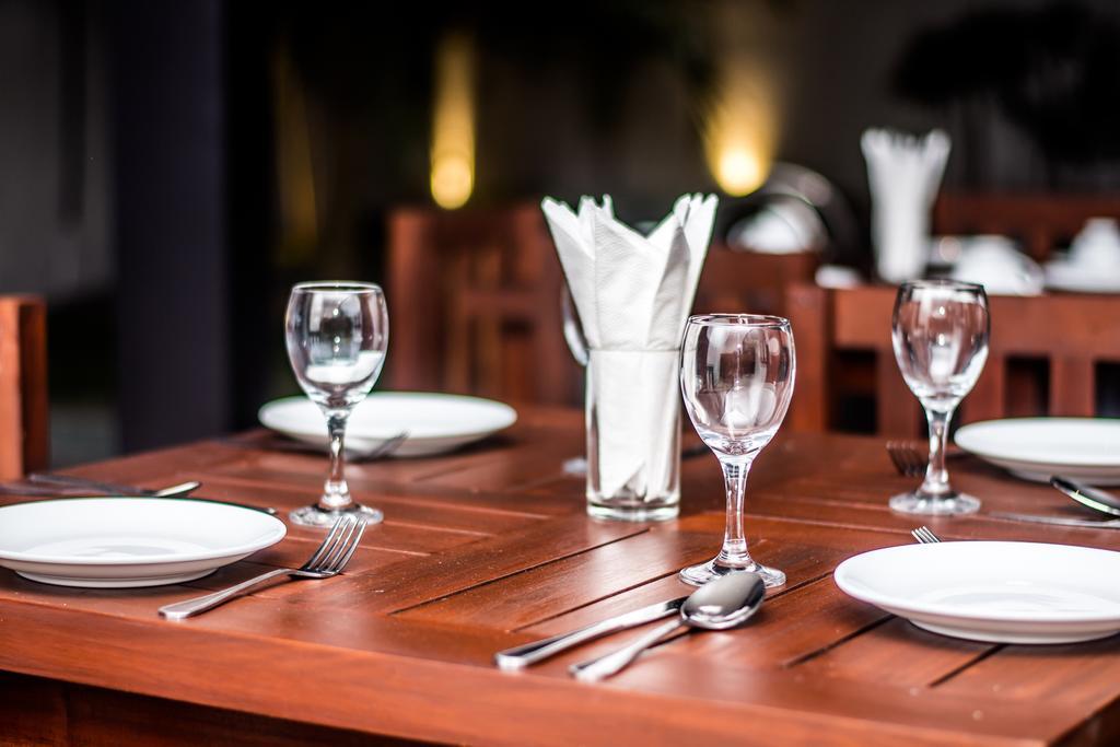 Hotel Romano Negombo Ngoại thất bức ảnh